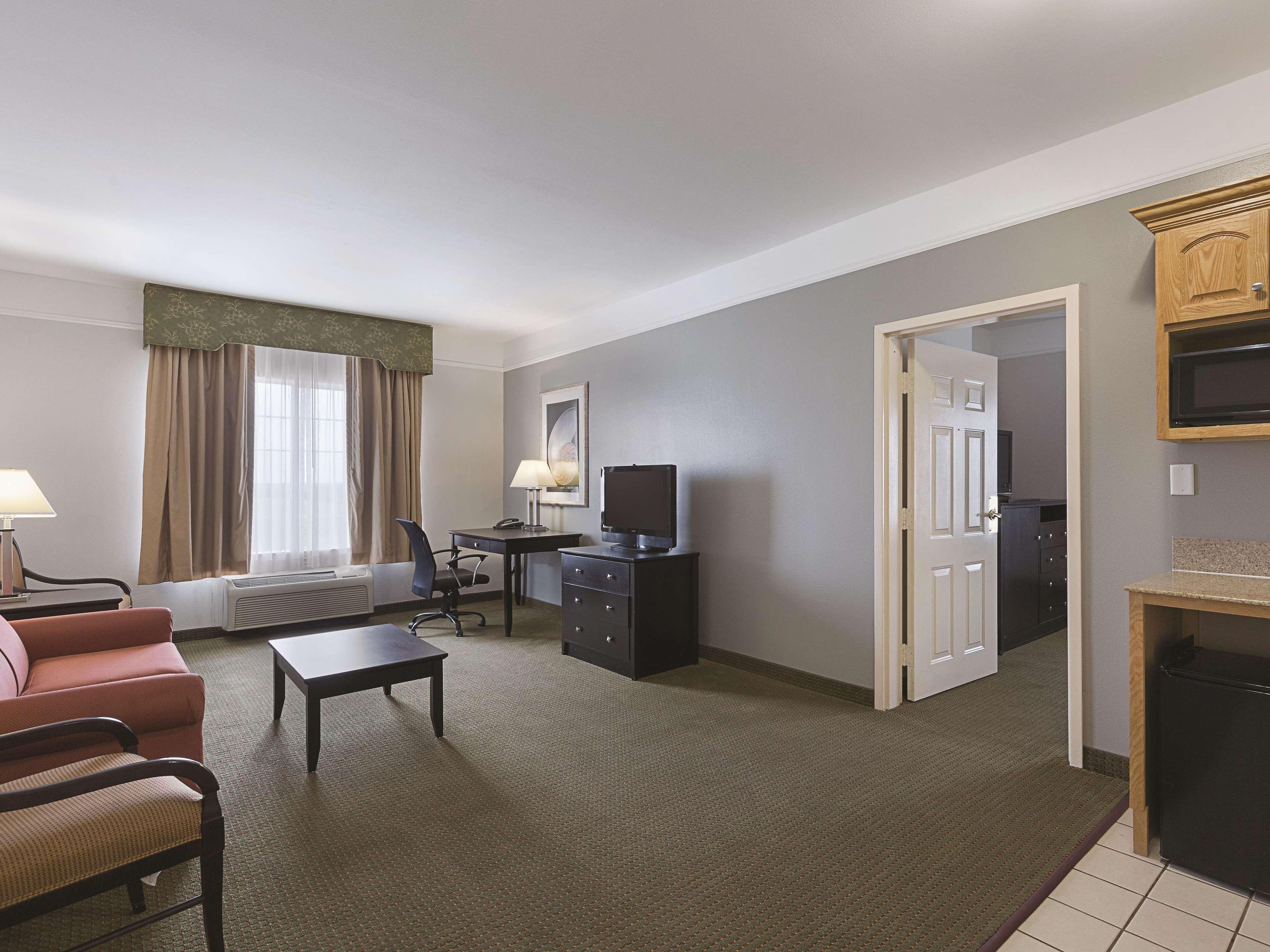 La Quinta By Wyndham Deer Park Exterior foto