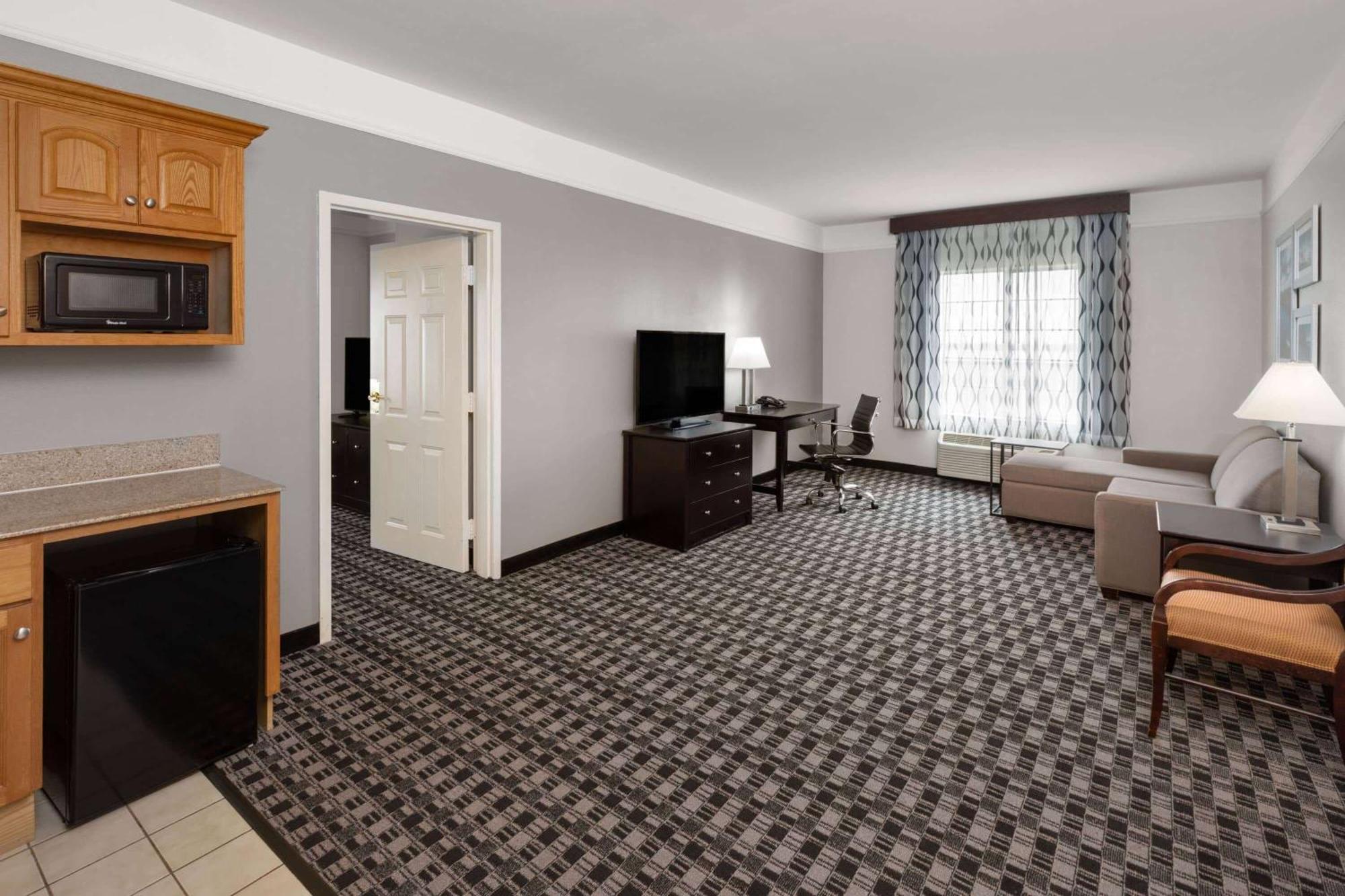 La Quinta By Wyndham Deer Park Exterior foto