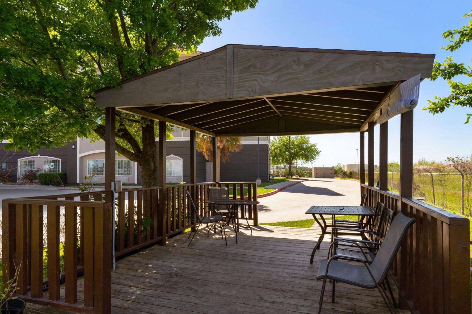 La Quinta By Wyndham Deer Park Exterior foto